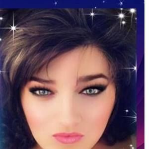 Meet your Posher, Shelly